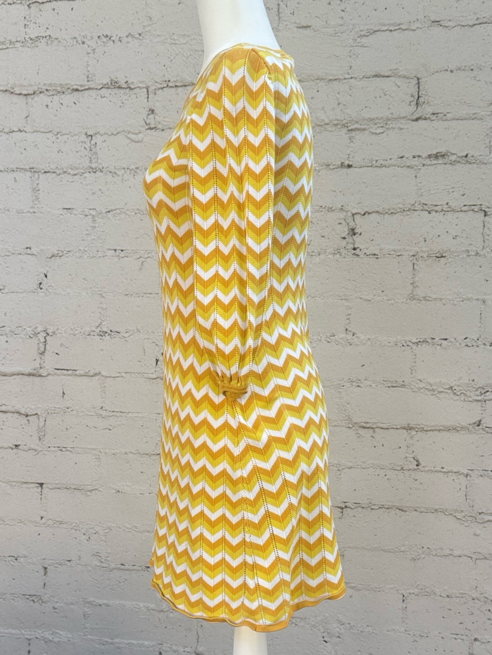 Alice + Olivia Yellow Chevron Pointelle Knit Mini Dress Size XS - Picture 4 of 7
